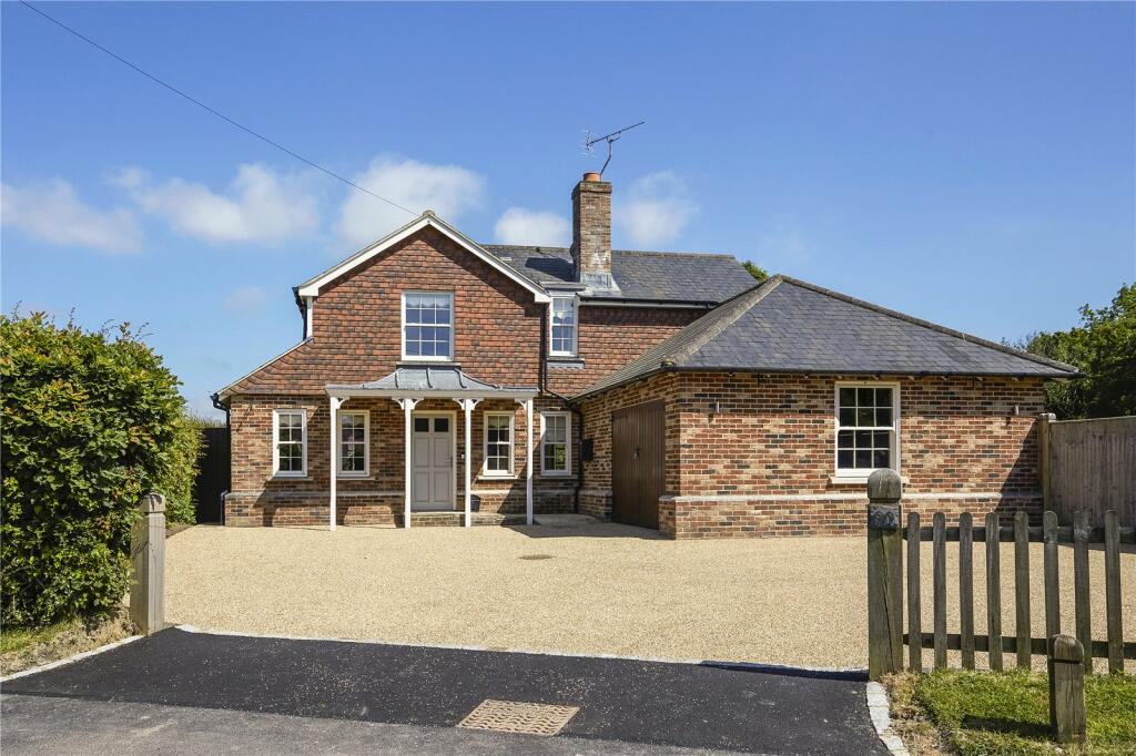 4 bedroom detached house for sale in Shrub Lane, Burwash, TN19