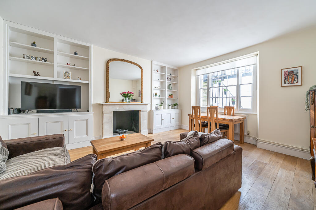 Main image of property: St. Georges Drive, London, SW1V