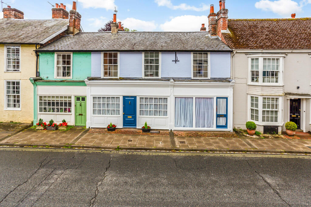 Main image of property: East Street, Alresford, SO24