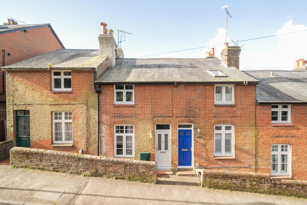 Main image of property: Clifton Road, Winchester, SO22
