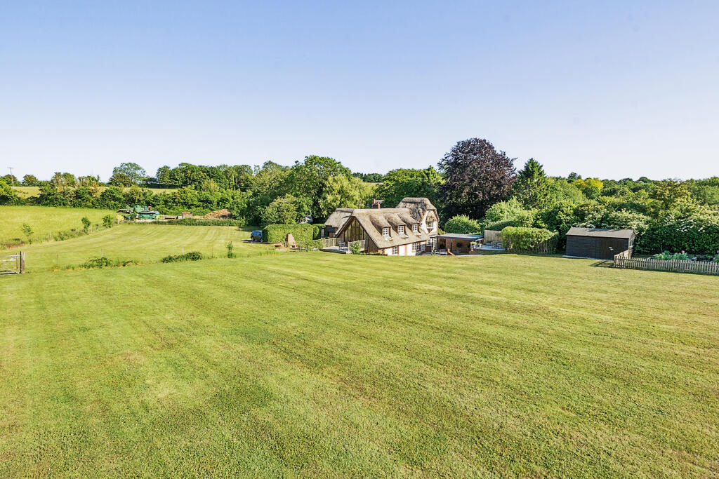 Main image of property: Baybridge Lane, Owslebury, SO21