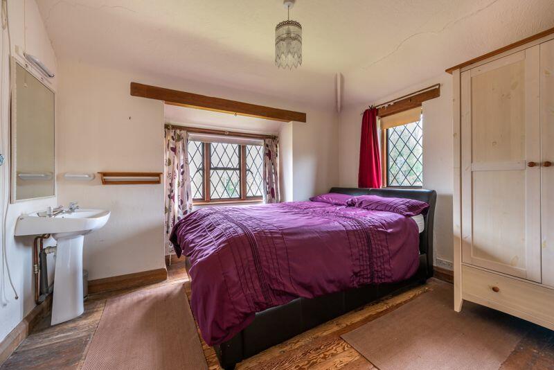 4 bedroom detached house for sale in East Horsley, KT24