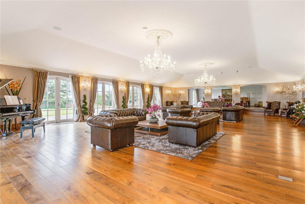 Additional property image - Abridge Road, Theydon Bois, Epping, Essex, CM16