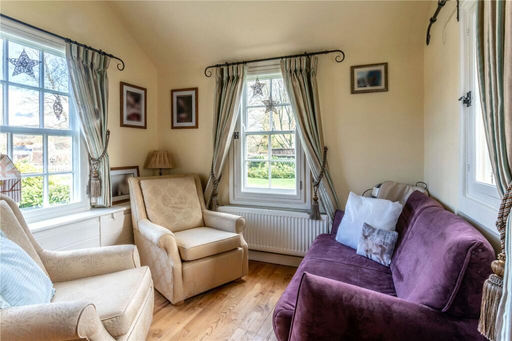 Additional property image - Coopersale Street, Epping, Essex, CM16