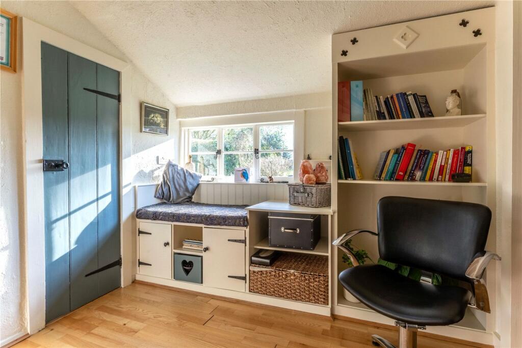 Additional property image - Coopersale Street, Epping, Essex, CM16