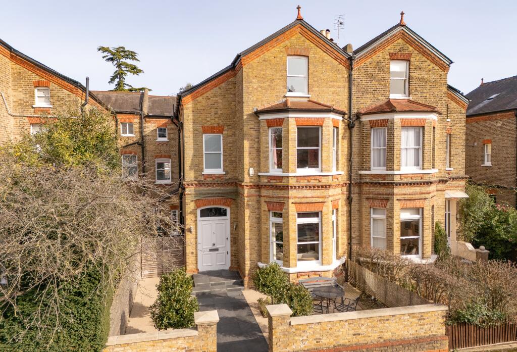 Main image of property: Berkeley Place, London, SW19