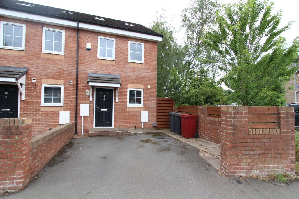 Main image of property: Gorsey Brigg, Dronfield Woodhouse, S18