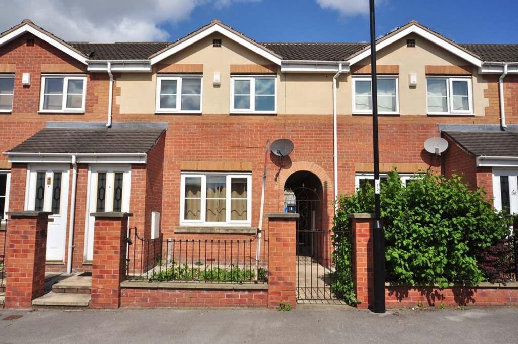 Main image of property: Stirling Way, Sheffield, S2