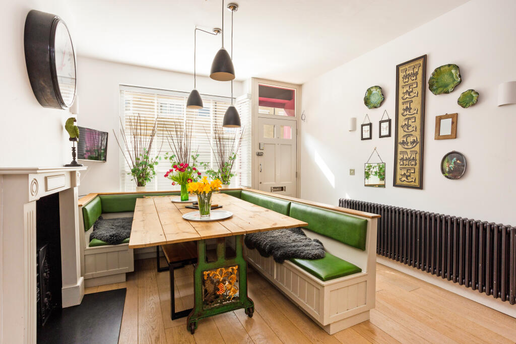 Additional property image - Monmouth Street, BATH, BA1