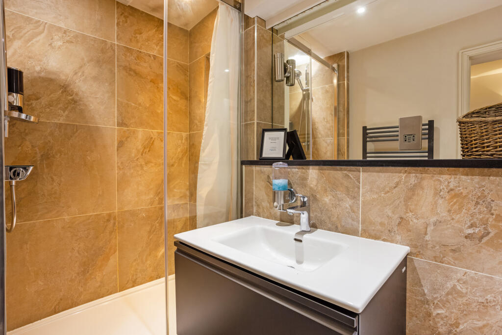 Additional property image - Monmouth Street, BATH, BA1