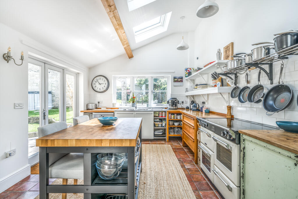 Additional property image - Englishcombe, Bath, BA2