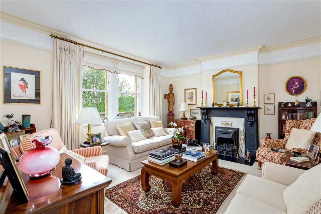 Additional property image - Barton Orchard, Bradford-On-Avon, BA15