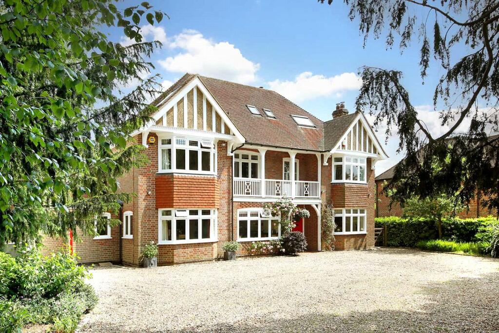 6 Bedroom Detached House For Sale In Amersham, Hp7