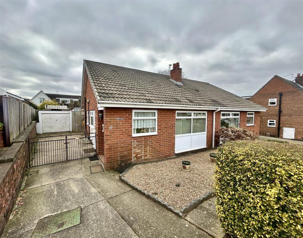 Main image of property: Eastwood Grove, Garforth, Leeds