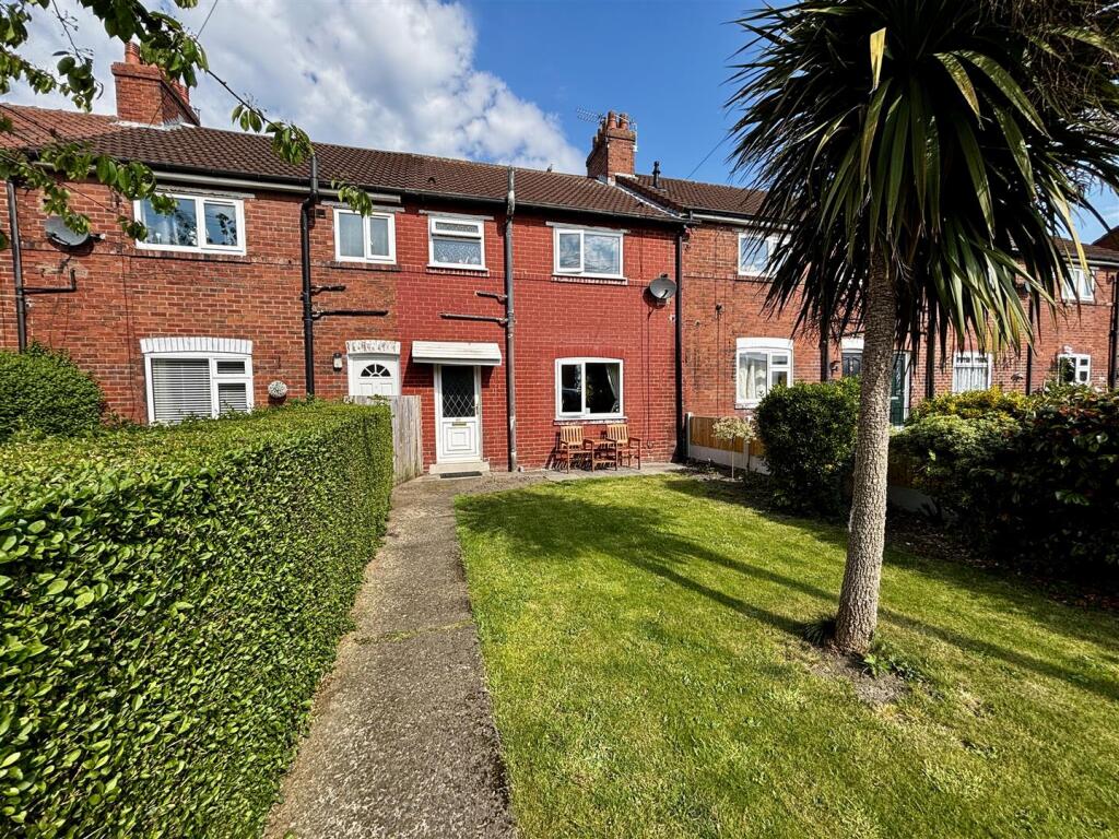 Main image of property: Wakefield Road, Swillington, Leeds