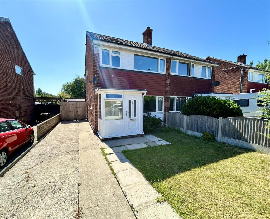 Main image of property: Kennet Lane, Garforth, Leeds