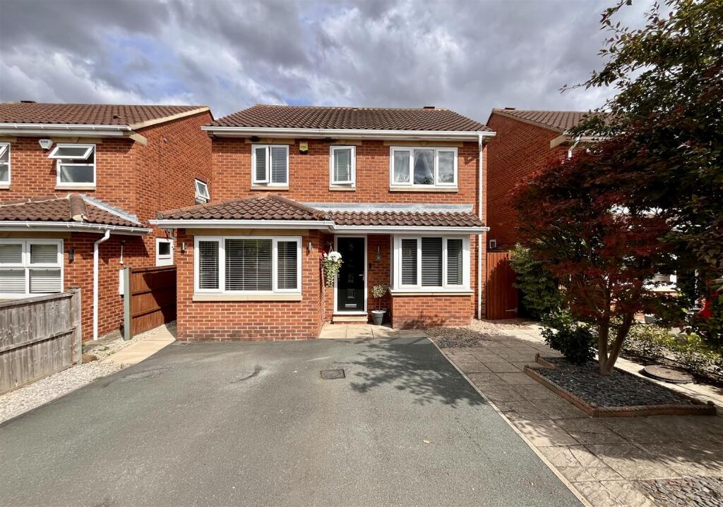 Main image of property: Rockley Grange Gardens, Garforth, Leeds