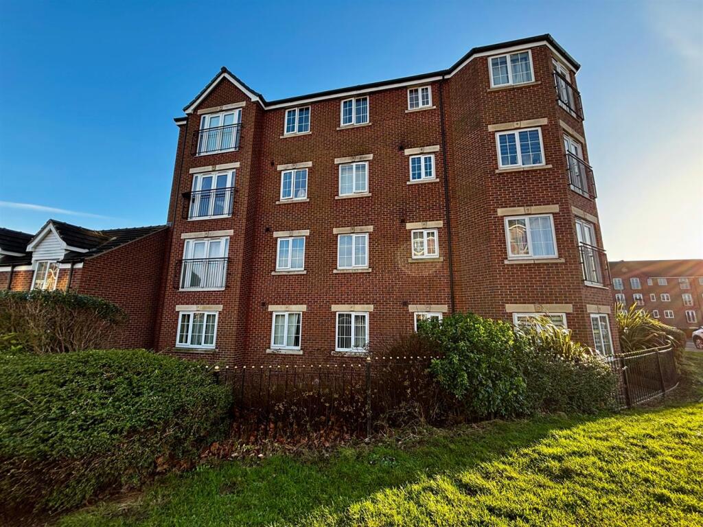 Main image of property: New Forest Way, Leeds