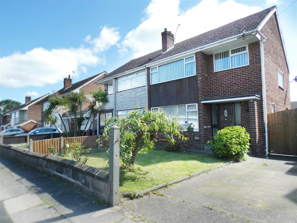 3 bedroom semidetached house for sale in Grinton Crescent, Huyton
