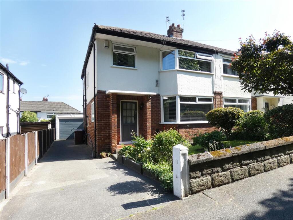 Main image of property: Oak Road, Huyton, Liverpool