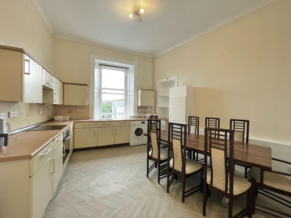 Main image of property: Byres Road, Glasgow, G12