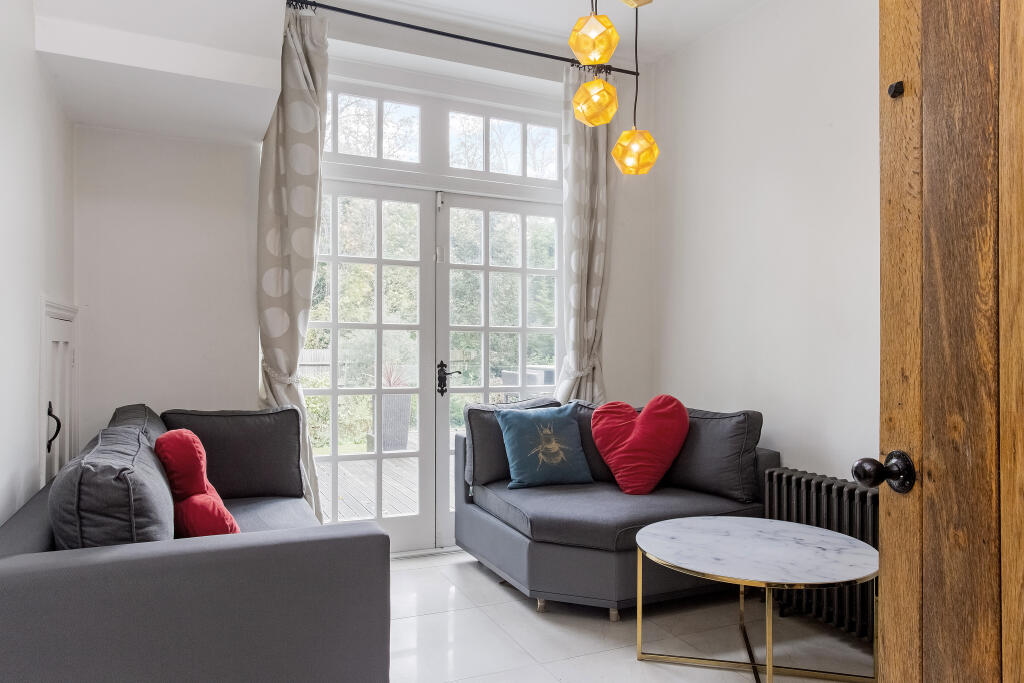 Additional property image - Shirley Church Road, Croydon, CR0