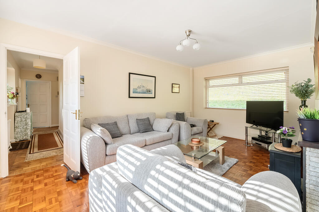 Additional property image - Crescent Road, Caterham, CR3