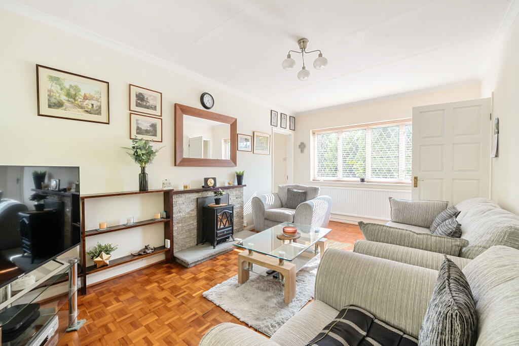 Additional property image - Crescent Road, Caterham, CR3