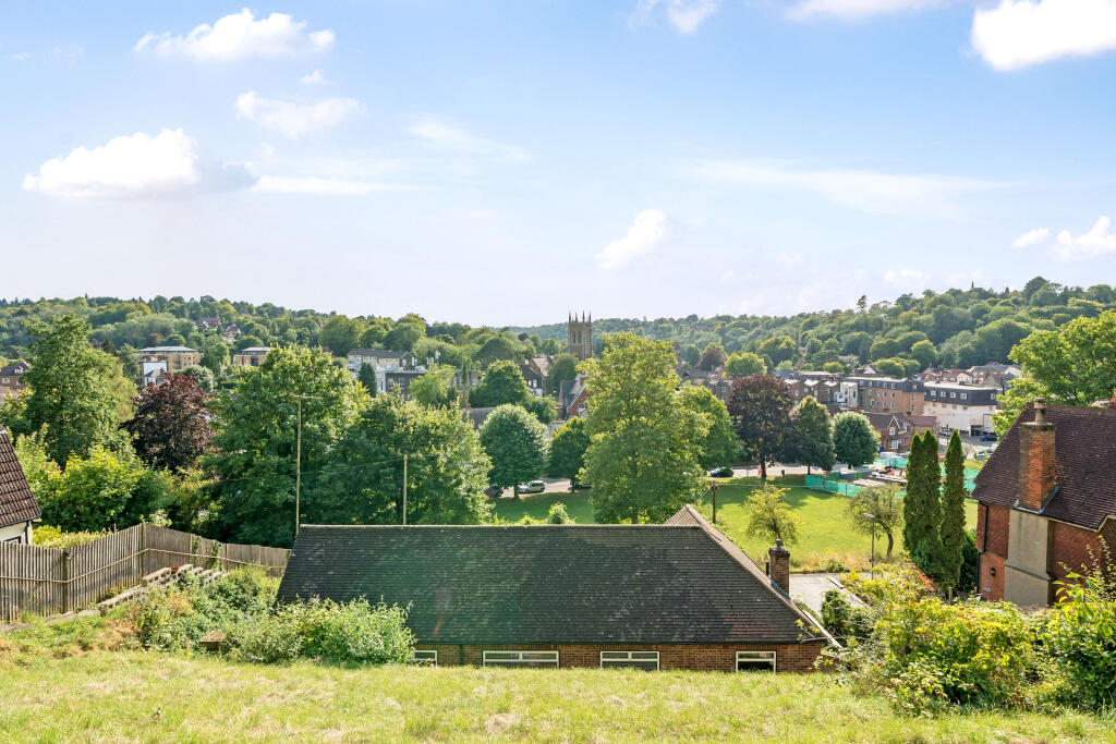 Additional property image - Crescent Road, Caterham, CR3