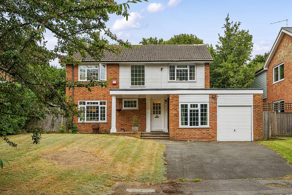 Main image of property: Pondfield Road, Kenley, CR8