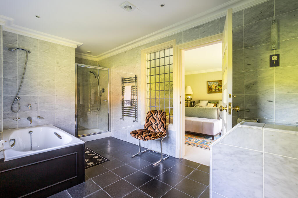 Additional property image - Birch Hill, Croydon, CR0