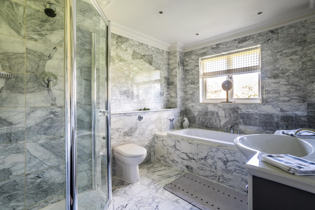 Additional property image - Birch Hill, Croydon, CR0