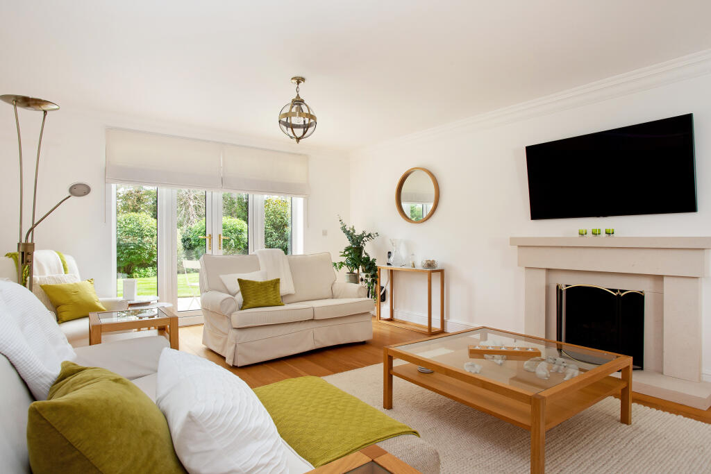 Additional property image - Selborne Road, Croydon, CR0