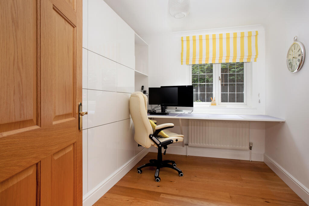 Additional property image - Selborne Road, Croydon, CR0
