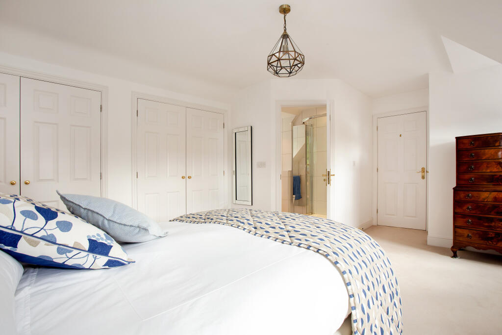 Additional property image - Selborne Road, Croydon, CR0