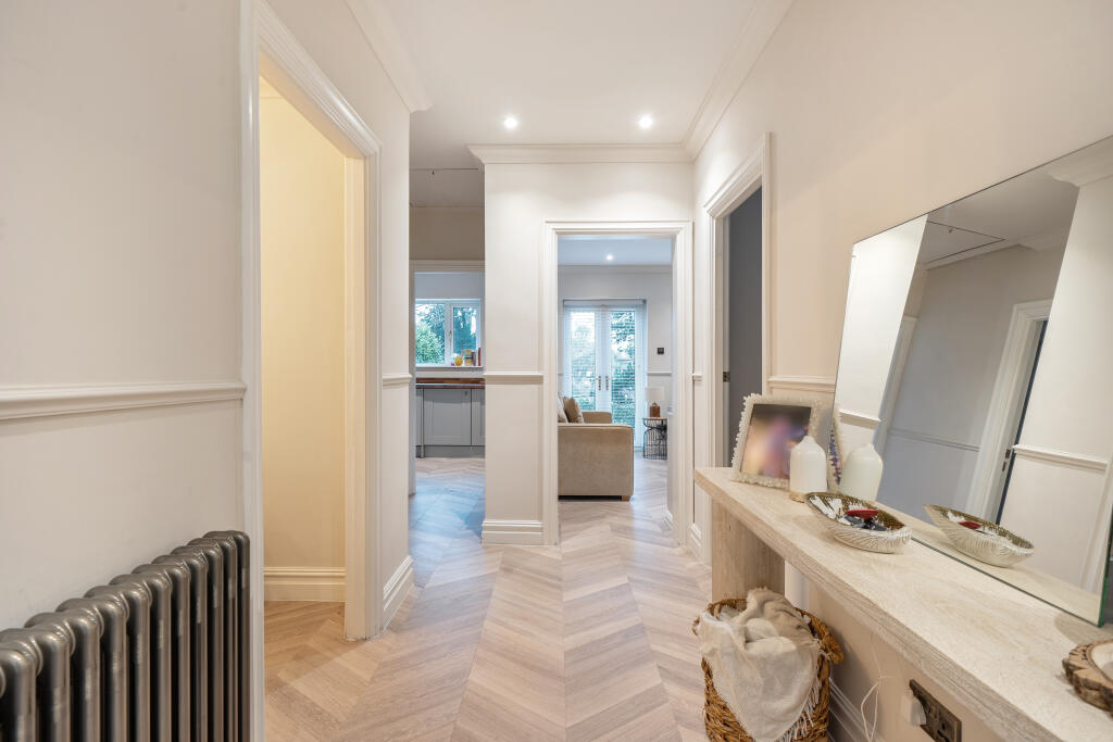 Additional property image - Coulsdon Road, Coulsdon, CR5