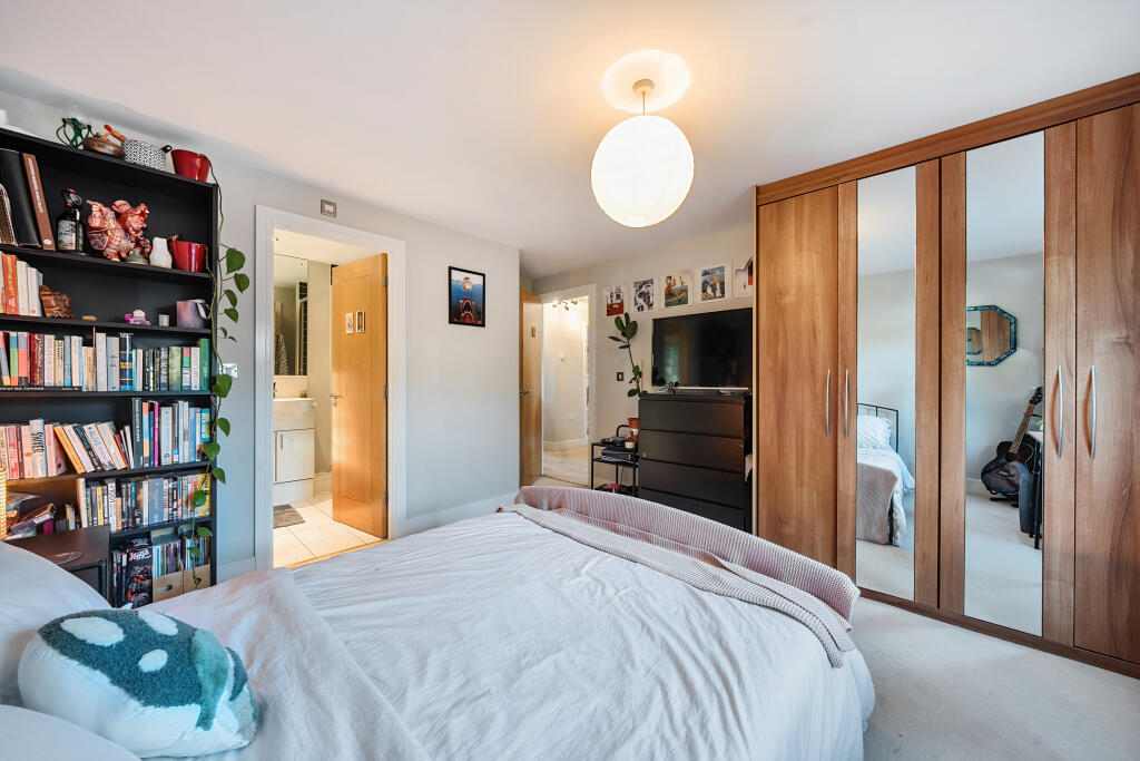 Additional property image - Newbery Close, Caterham, CR3