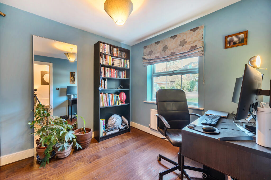 Additional property image - Newbery Close, Caterham, CR3