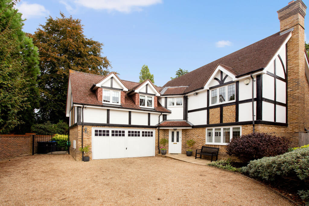 Main image of property: Selborne Road, Croydon, CR0