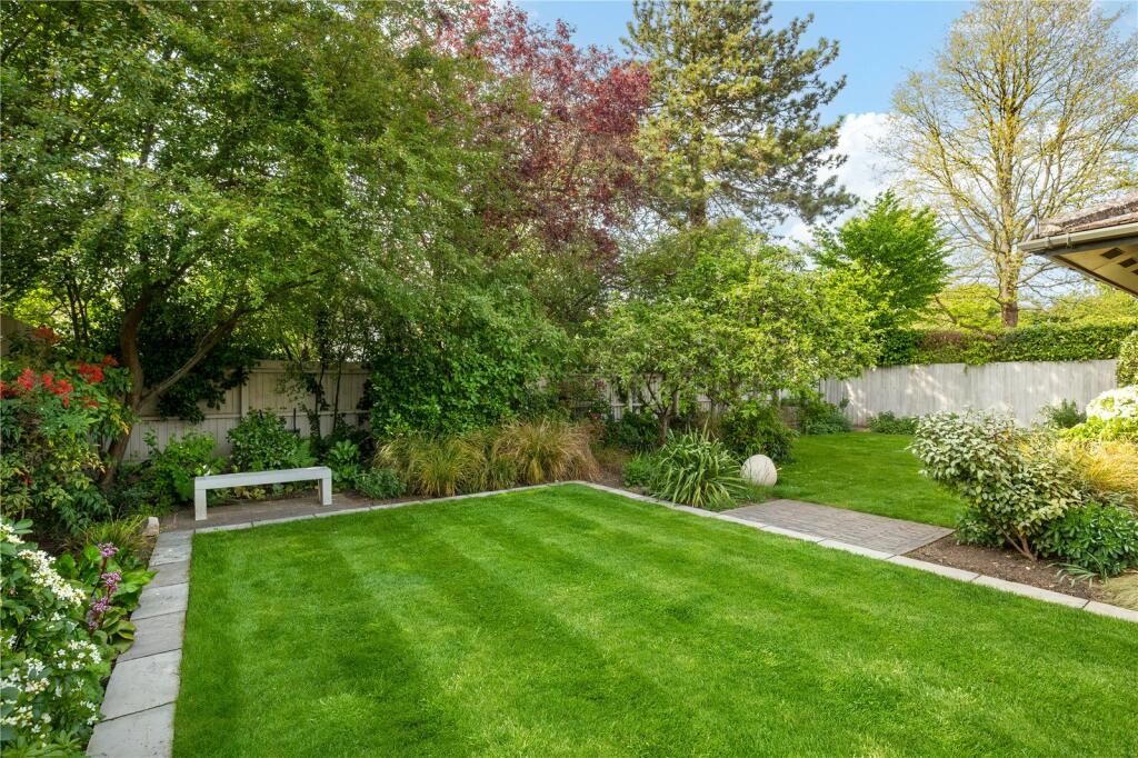 Additional property image - Diamond Close, Cambridge, Cambridgeshire