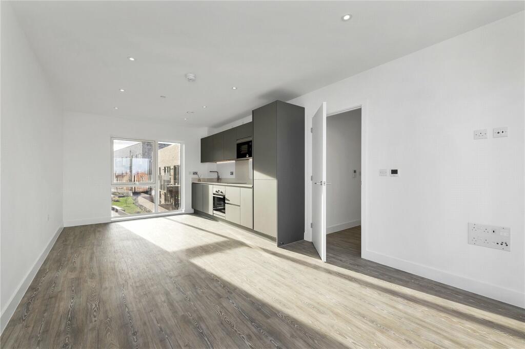 Additional property image - Bragg Way, Cambridge, Cambridgeshire
