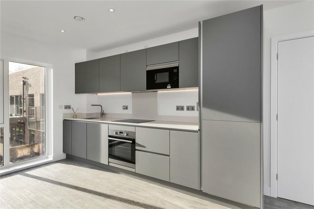 Additional property image - Bragg Way, Cambridge, Cambridgeshire
