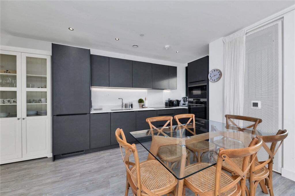 Additional property image - Turing Way, Cambridge, Cambridgeshire