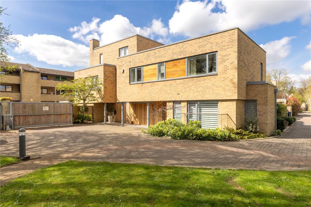 Main image of property: Eccleston Place, Cambridge, Cambridgeshire
