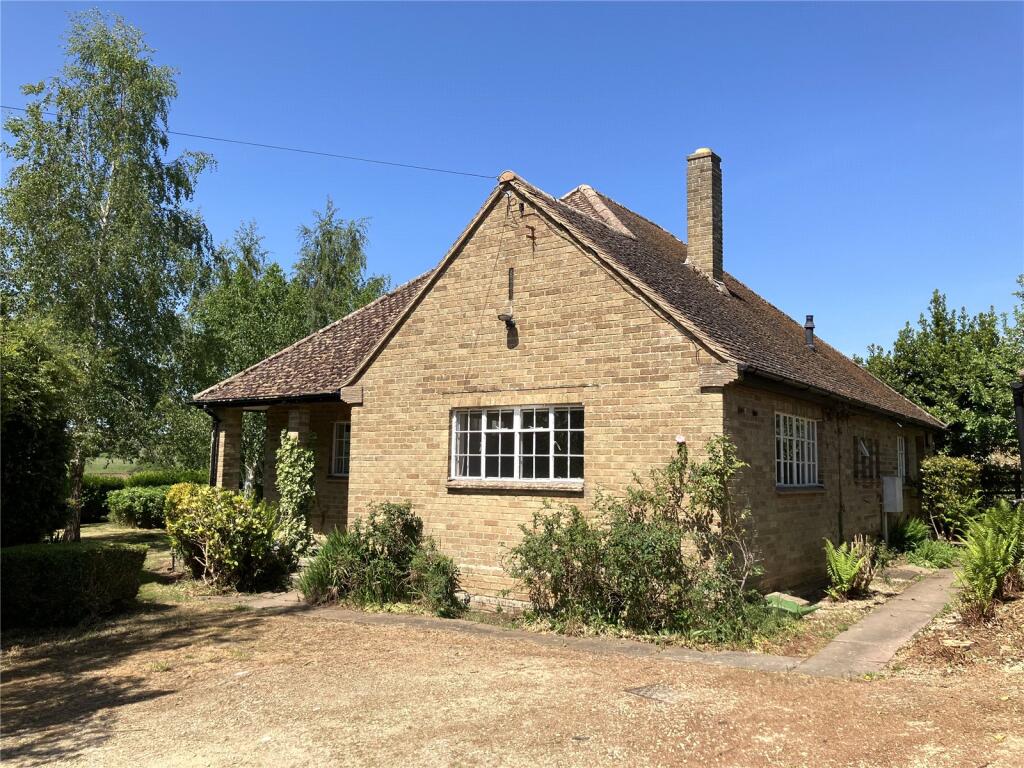 Main image of property: Drury Lane, Charlton, Banbury, Northamptonshire