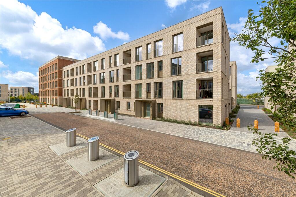 Main image of property: Aston Terrace, Cambridge, Cambridgeshire