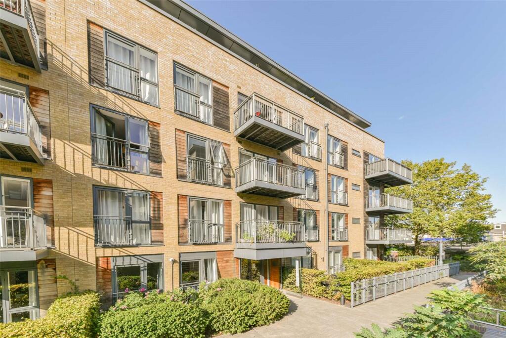 Main image of property: Keynes House, Kingsley Walk, Cambridge, Cambridgeshire