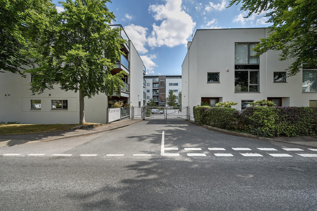Main image of property: Montpellier Grove, Cheltenham, GL50