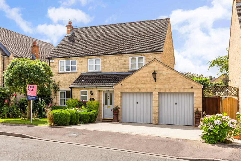 Main image of property: Swansfield, Lechlade, GL7