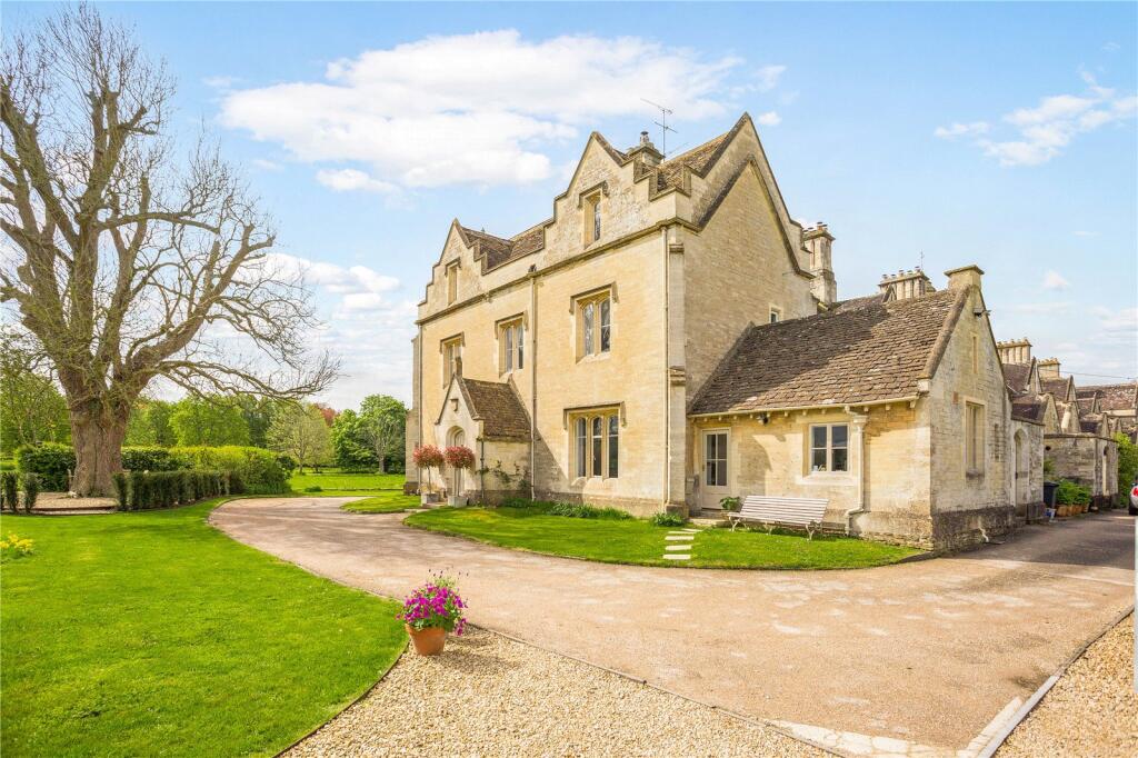 Main image of property: Silver Street, CIRENCESTER, GL7